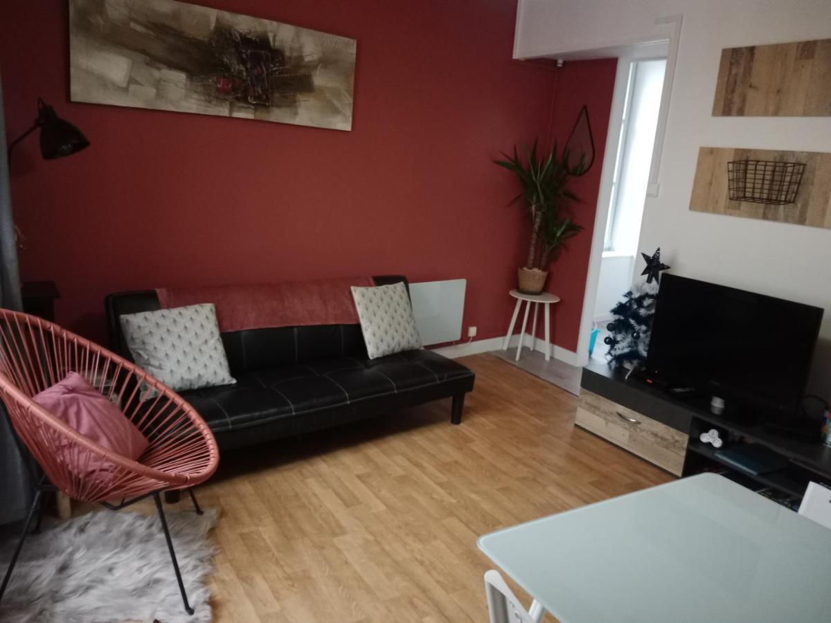 Pounette, Appartement T3 Centre / Thermes Luxeuil Экстерьер фото