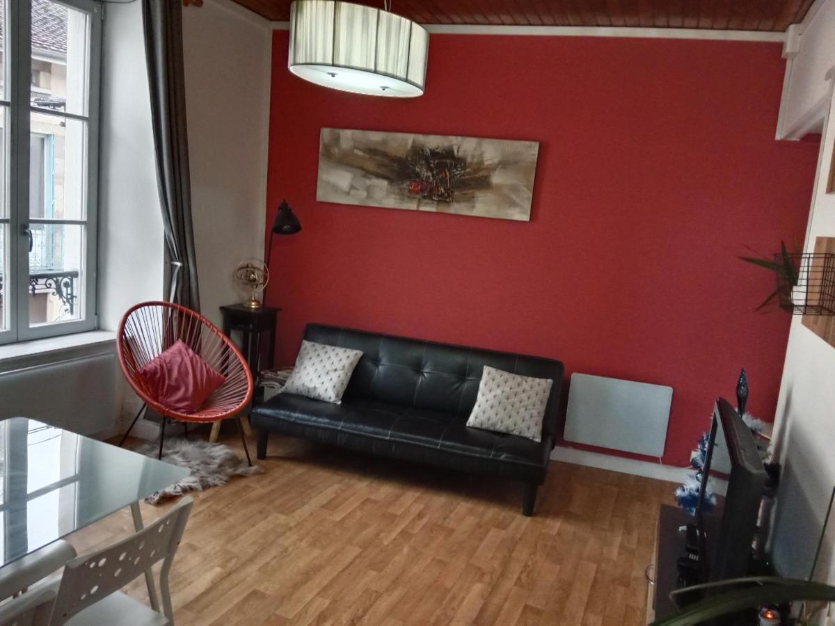 Pounette, Appartement T3 Centre / Thermes Luxeuil Экстерьер фото